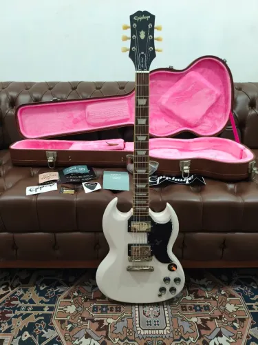 Epiphone SG 1961 Standard  Aged Classic White