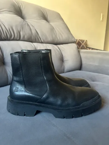 Bota John John Chelsea em Couro Legítimo - Tam. 43