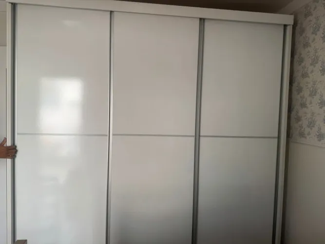 Guarda roupa excelente!