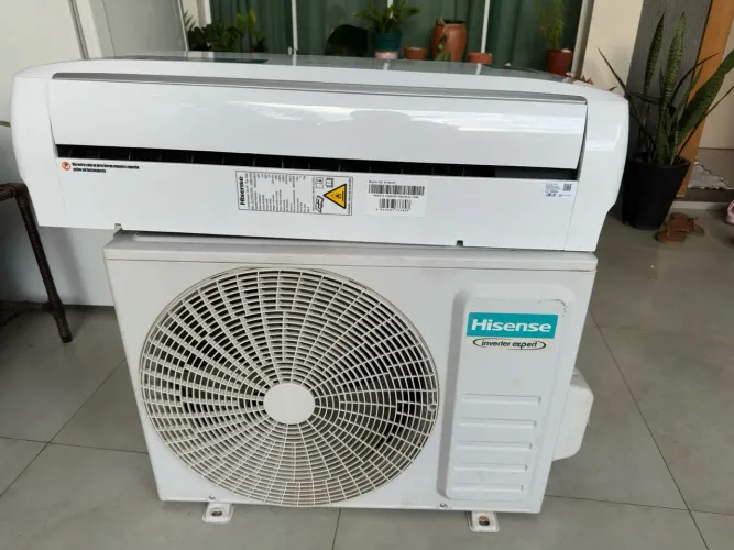 Ar condicionado split Hisense 12000BTUS