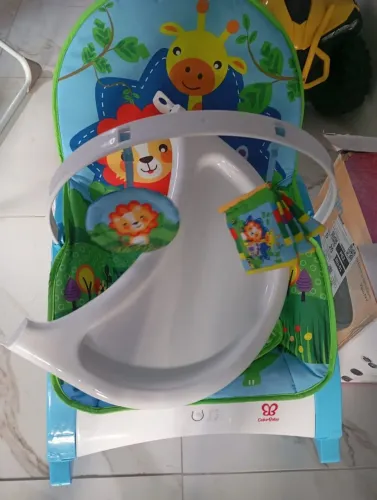 Cadeirinha de descanso/ alimentação/ balanço