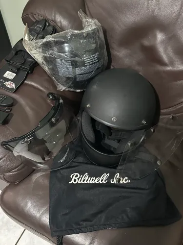 Capacete Biltwell Gringo L (59-60) Preto Fosco + 3 Viseiras Originais + flip.