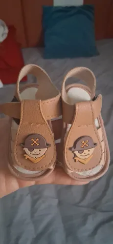 Sandália de bebê do Pirata