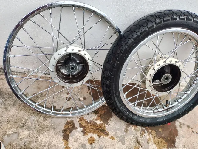 *VENDO JOGO DE CALHA DA POP 110i 2025.