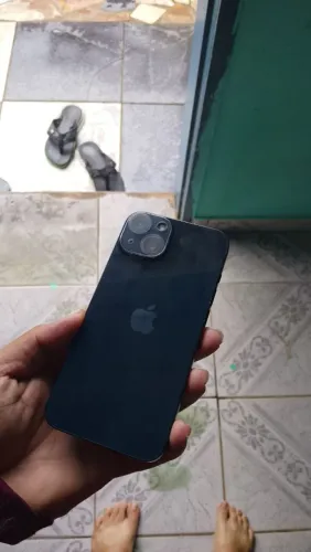 Vendo iPhone 14 128g em ótimo estado.