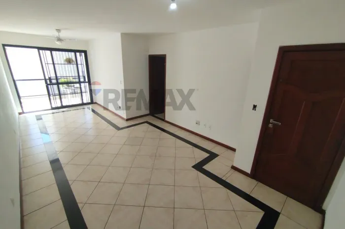 Apartamento de 3 quartos, 3 banheiros, 1 suite, 2 vagas de garagem, aproximadamente 120m²
