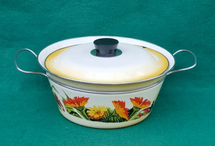 Antiga panela Ágata 