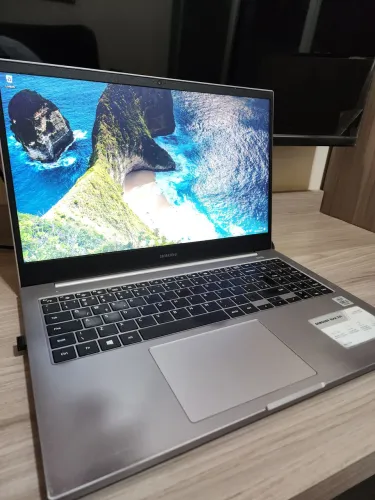 Notebook Samsung Book X30 i5 10ª Geração 8GB 256GB 15,6"