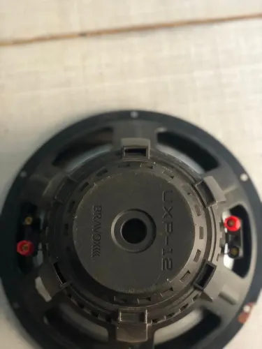 Vendo caixa de som sub 12p 600rms