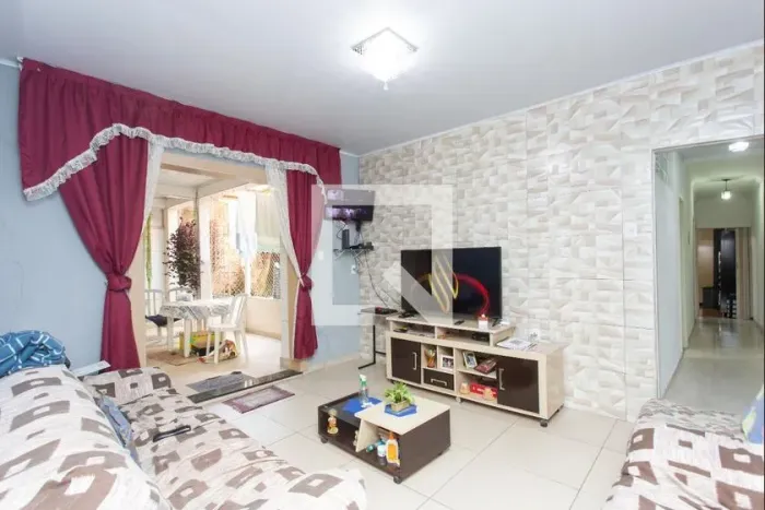 Casa à Venda - Vila Jacuí, 3 Quartos, 112 m2