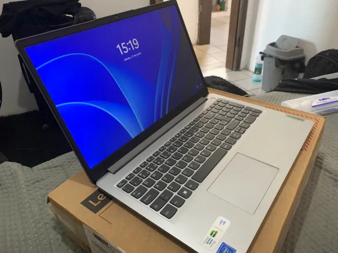 Notebook Lenovo 