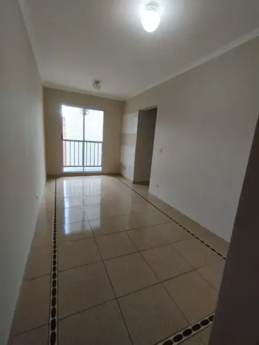 Apartamento 52 m2, dois dormitórios, 1 vaga. Condomínio Castelo Branco, Ariston - Carapicu