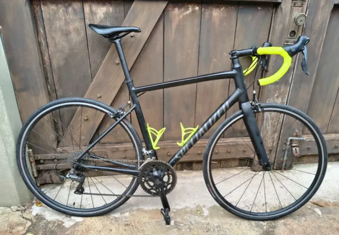 Bicicleta Speed Specialized Allez tamanho 56 
