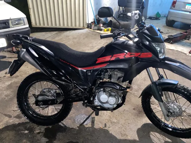 Bros 160 pra vender ou trocar por carro !