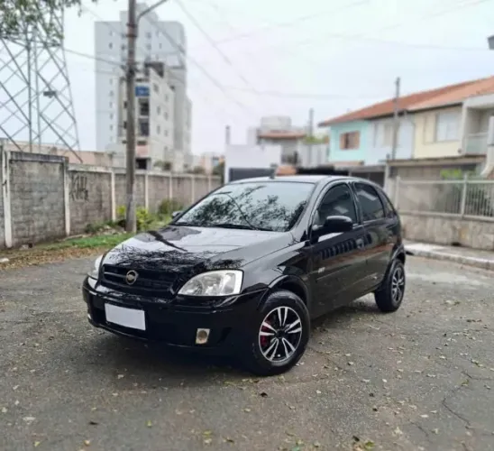 Chevrolet Corsa Hat. Premium 1.4 8V Econoflex 5P 2010