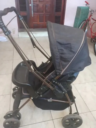 Carrinho de bebê Galzerano