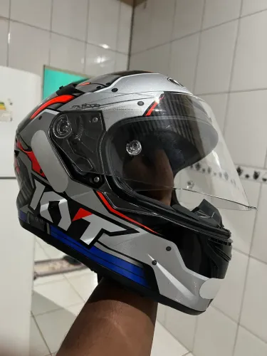 Capacete KYT TT Course