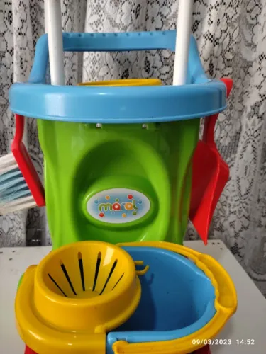 Kit infantil limpeza