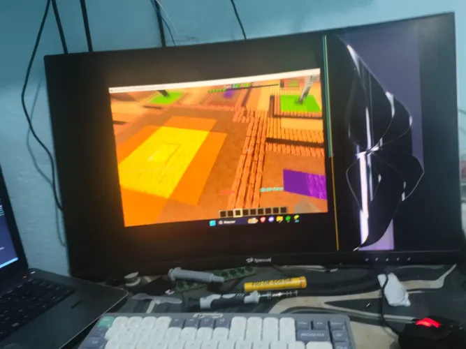 Monitor 27" 240hz quebrado (aceito propostas)