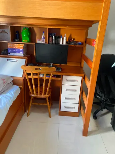 Cama triliche vai com 2 colchão madeira