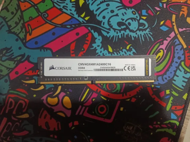 Memória ram ddr4 4gb Corsair 