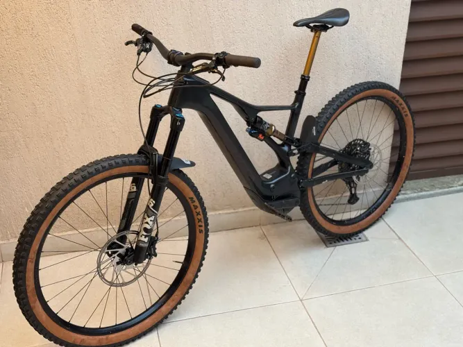 Specialized Turbo Levo