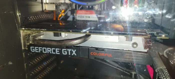 NVIDEA Gtx 1660 super colorful filé
