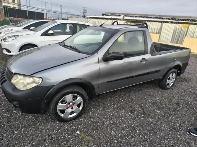 Fiat Strada Trekking 1.8 MPI Flex 8V CS 2005