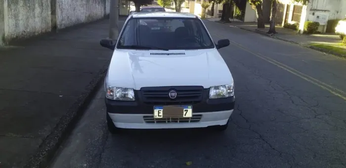 Fiat Uno Mille 1.0 Fire/ F.flex/ Economy 2P 2010