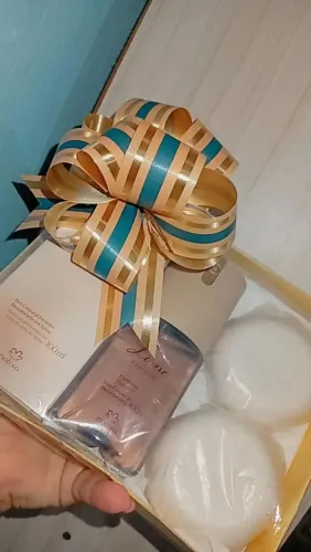 Kit Presente Luna RADIANTE- Deo Corporal + Sabonetes em barra