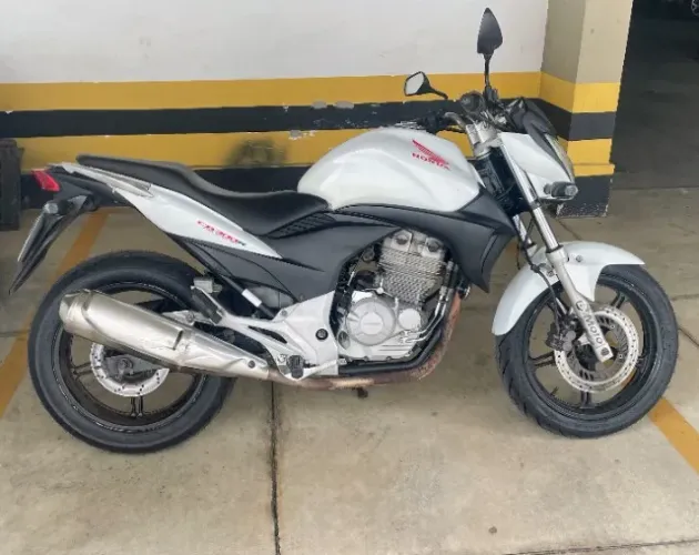 Honda Cb300R 2012/2012 Pneus Novos Só com 93.000km