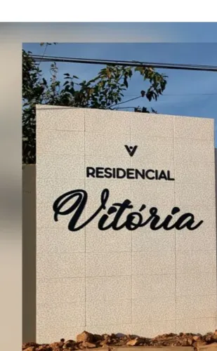 Lote 400 metros condomínio formado e consolidado