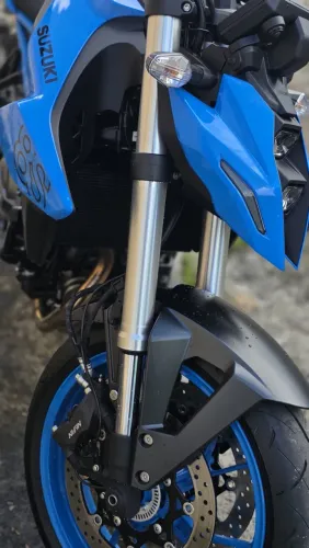 Suzuki GSX 8S 2025