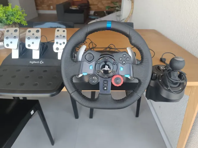 Volante Logitech G29 Completo + Câmbio Driving Force | PS5 PS4 PC | Semi Novo