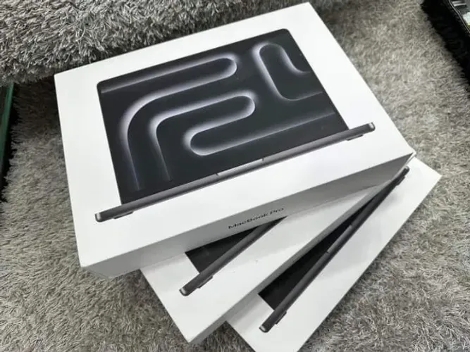 MacBook PRO M5 24GB 1TB 14 Polegadas - Emitimos NF - Consulte Cores - Até 18x