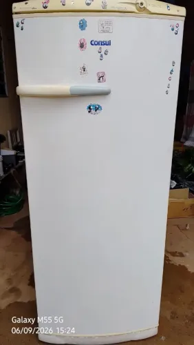 Geladeira usada bom estado consul