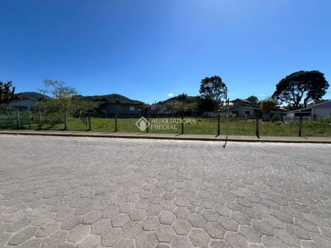 Excelente Oportunidade Comercial e Residencial na Entrada da Ressacada em Garopaba