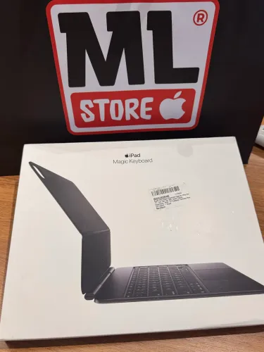 Magic Keyboard iPad Pro 13" M4/M5