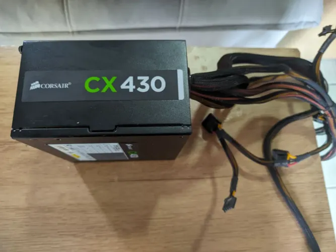 Fonte Corsair CX 430