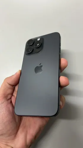 iPhone 15 Pro Max