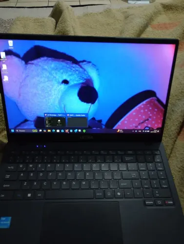 Notebook estou vendendo pois estou precisando mas está novo