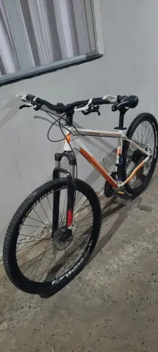 Bicicleta aro 29 HIGH ONE