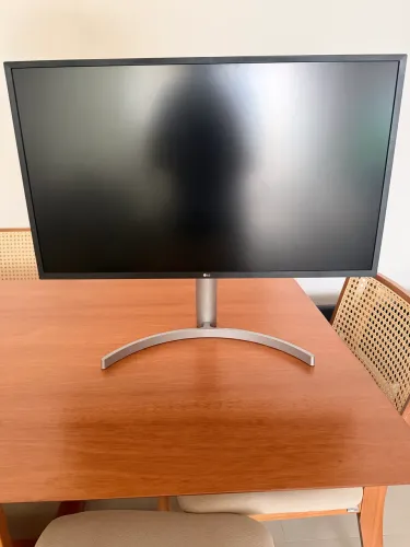 Monitor LG 32UL750-W