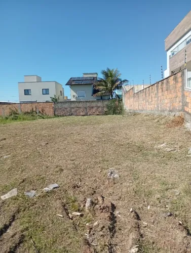 TERRENO À VENDA - CARIANOS - FLORIANÓPOLIS* *12 x 30 (360m²)* Aceita permuta