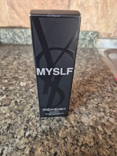 Yves saint laurent myself le parfum