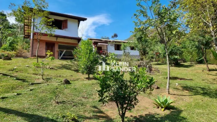 Sítio com 2 Chalés à venda, 800 m² por R$ 690.000 - Boa Esperança - Nova Friburgo/RJ