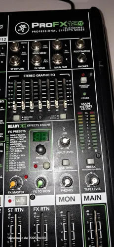 Vendo mesa de som ProFX12 efects mixer profissional