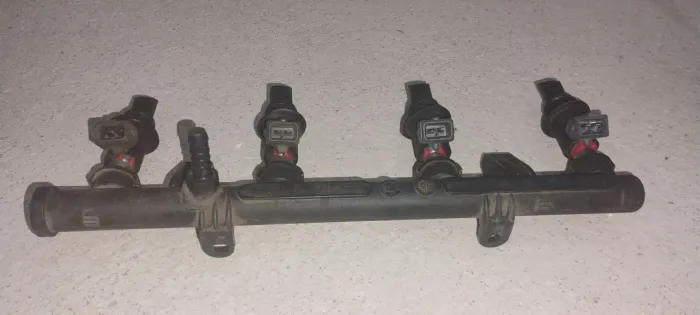Flauta e bicos injetores Gol G4