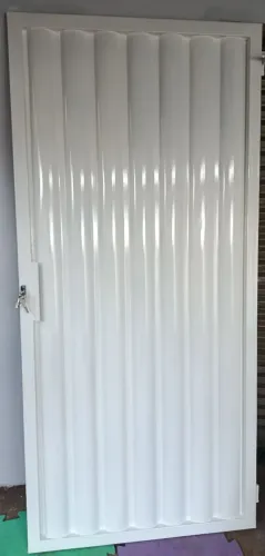 Vendo portão galvanizado de altíssima qualidade
