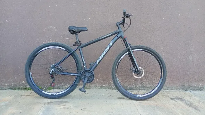 Bicicleta FIRST Aro 29
